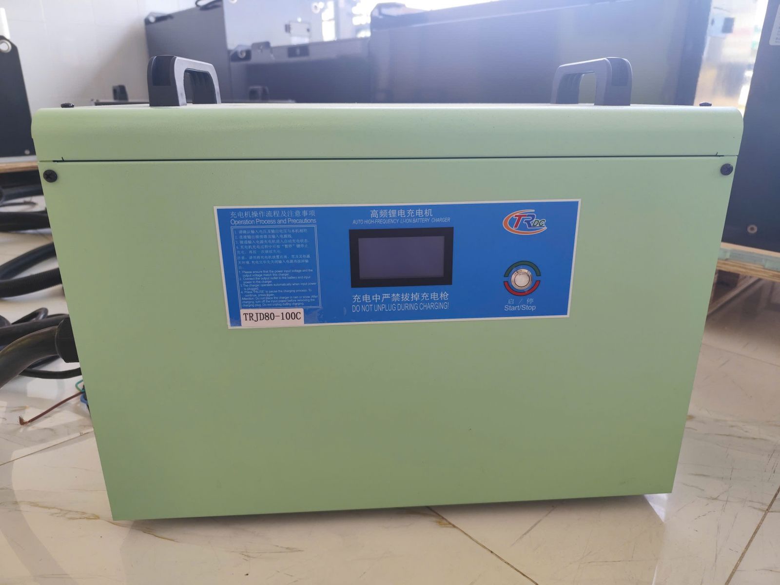 MÁY SẠC BÌNH ĐIỆN LITHIUM 80V100A CHÍNH HÃNG CHO XE NÂNG ĐIỆN