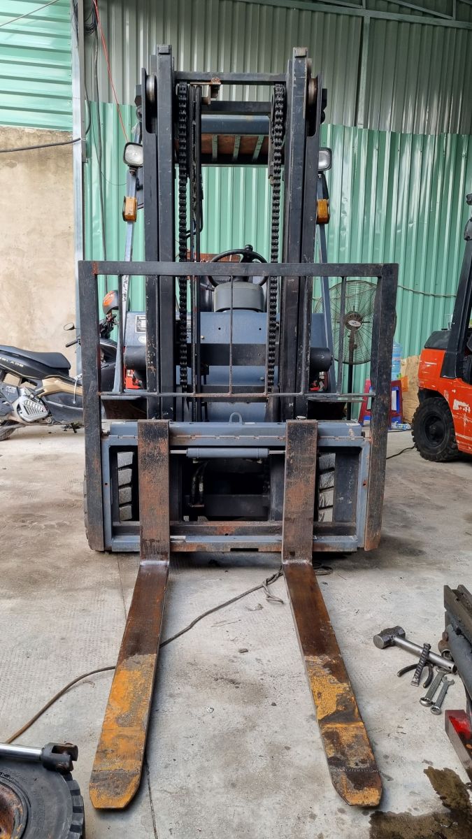Xe nâng Tailift model FD - Xe nâng P316